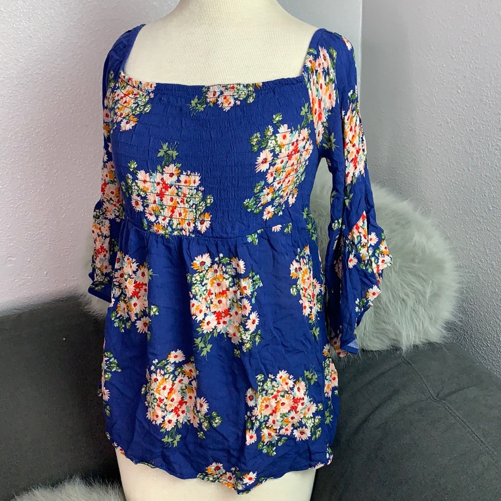 Women’s Blue Long Sleeve Tunic